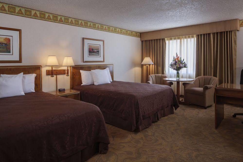 High Desert Inn Elko Eksteriør billede