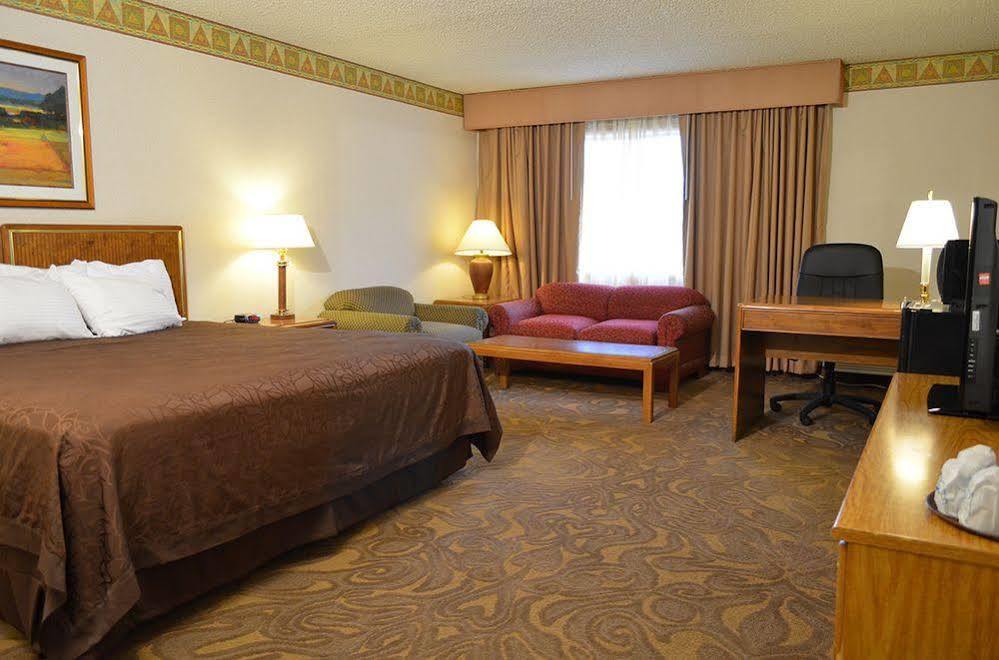 High Desert Inn Elko Eksteriør billede